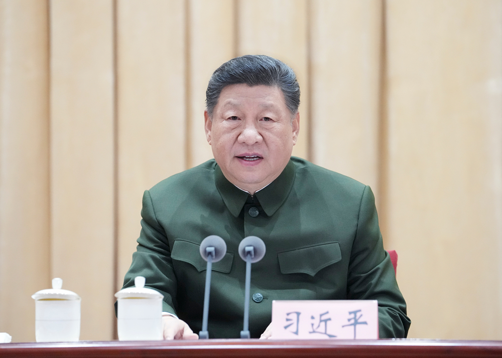 ??4月8日上午，全軍高級干部培訓班在國防大學開班。中共中央總書記、國家主席、中央軍委主席習近平出席開班式并發(fā)表重要講話。